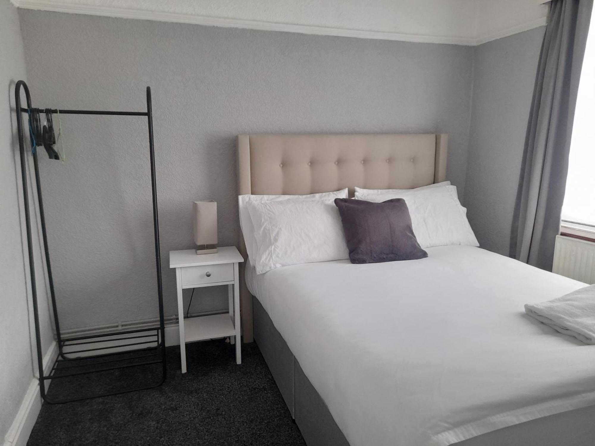 Bright 4-Bed House 15 Min To Manchester Centre Vila Exterior foto